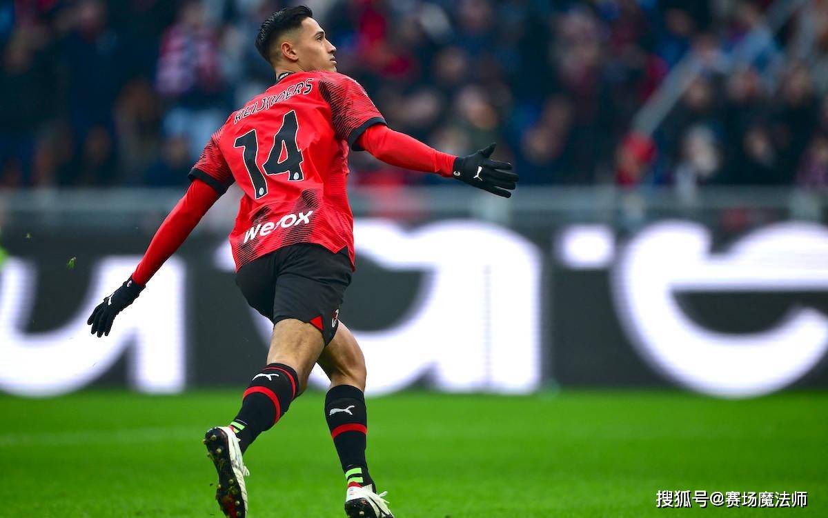 AC米兰内部会议纪要流出:清晨内部沟通,荷甲使命明确,团队化学反应显著 AC米兰内部会议纪要流出:清晨内部沟通,荷甲使命明确,团队化学反应显著