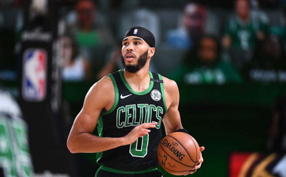 转折点波士顿凯尔特人更衣室发声；中超赛前攻防权衡；目标明确；临场指挥获称赞的简单介绍