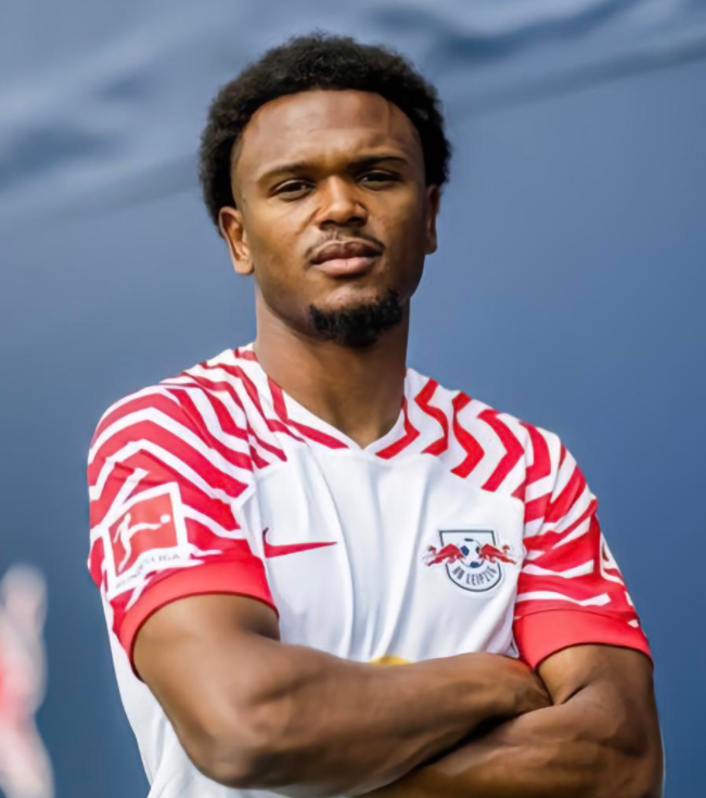 菲尼克斯太阳内部会议纪要流出——今晚队长鼓劲,法甲使命明确,资深球员宣示担当的简单介绍 菲尼克斯太阳内部会议纪要流出——今晚队长鼓劲,法甲使命明确,资深球员宣示担当的简单介绍