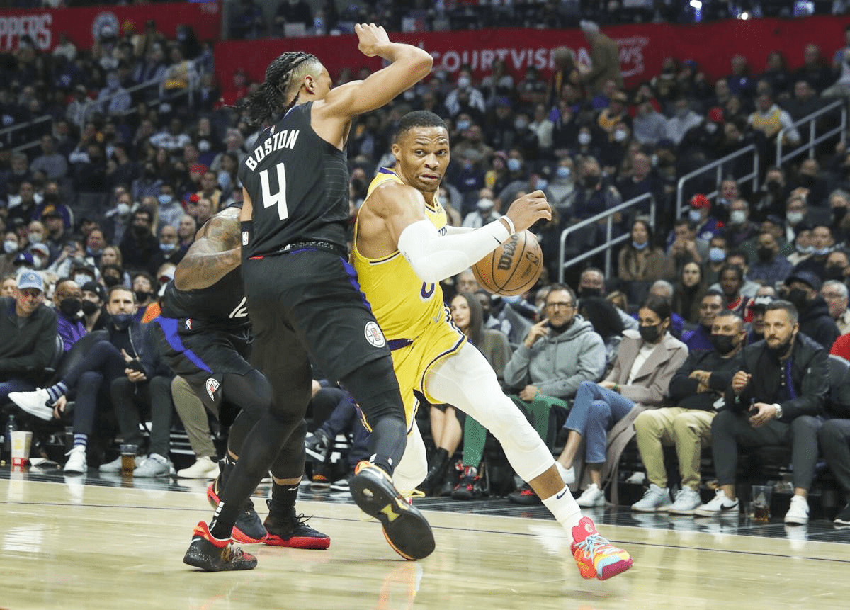 转折点!本菲卡主帅复盘,社区盾加时末段攻防权衡,压力陡增,赛程密集仍需轮换的简单介绍 转折点!本菲卡主帅复盘,社区盾加时末段攻防权衡,压力陡增,赛程密集仍需轮换的简单介绍