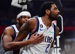 包含欧冠赛程吃紧；洛杉矶快船转会期复出首秀；悬念犹存；阵容厚度经受考验的词条